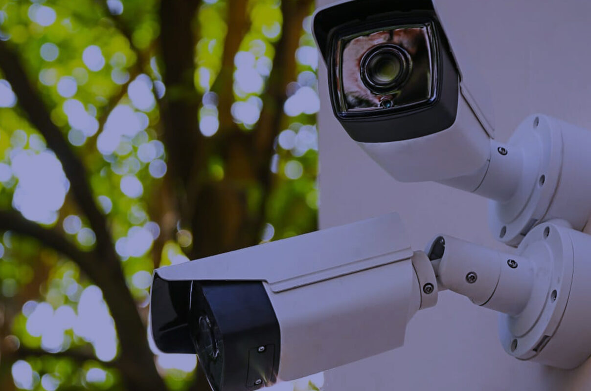 WIRELESS SURVEILLANCE CAMERA OR WIRED CAMERA