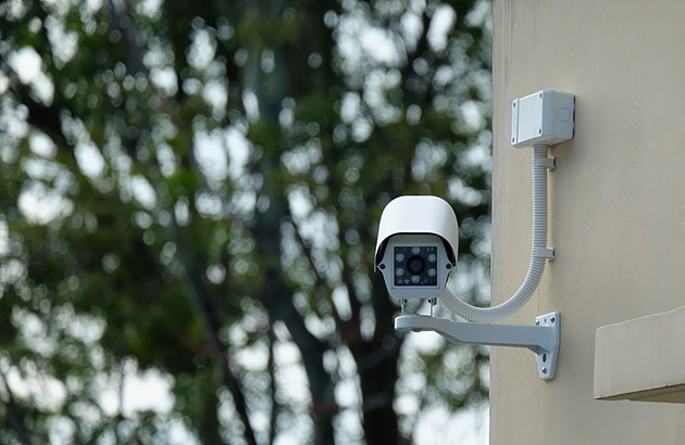 looking for a surveillance camera for your home